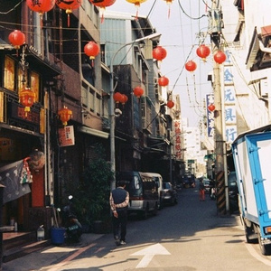 砂狼白子被❌高潮视频
